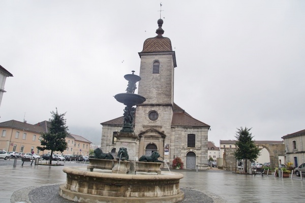 Photo Champagnole - église St cyr st julitte