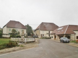 Photo paysage et monuments, Charency - le village