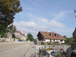 Photo paysage et monuments, Chaux-des-Crotenay - le village