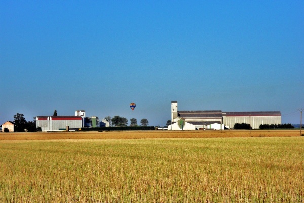 Les silos de Chemin Jura.2.