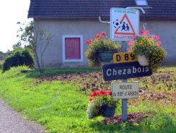 Photo paysage et monuments, Colonne - Colonne Jura - Hameau Chezabois.Août 2014.