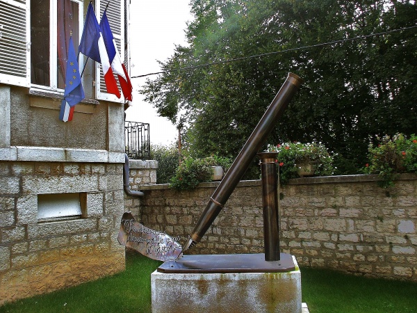 Photo Foucherans - Foucherans Jura.Monument de la mairie.