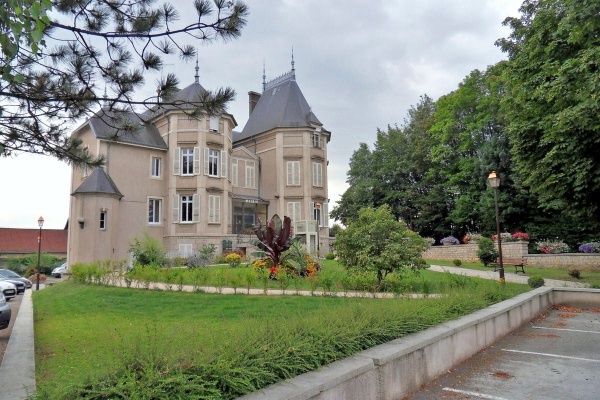 Photo Foucherans - foucherans.Jura-Mairie.2012.