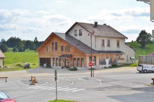 Photo Lajoux - la commune