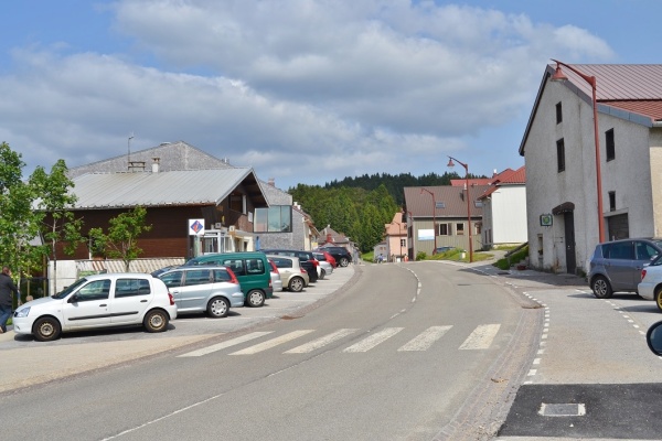 Photo Lajoux - la commune