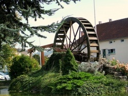 Photo paysage et monuments, Lons-le-Saunier - Rond point vers Montmorot.