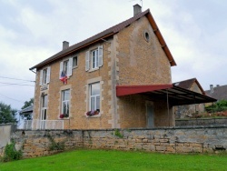 Photo paysage et monuments, Le Louverot - Le Louverot.Jura.Mairie.