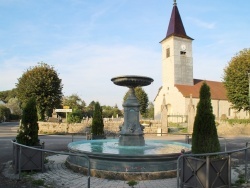 Photo paysage et monuments, Marigny - la fontaine