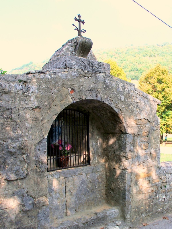 Photo Nevy-sur-Seille - Sur le pont de nevy sur seille.