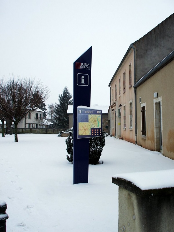 Photo Peseux - Peseux mairie.