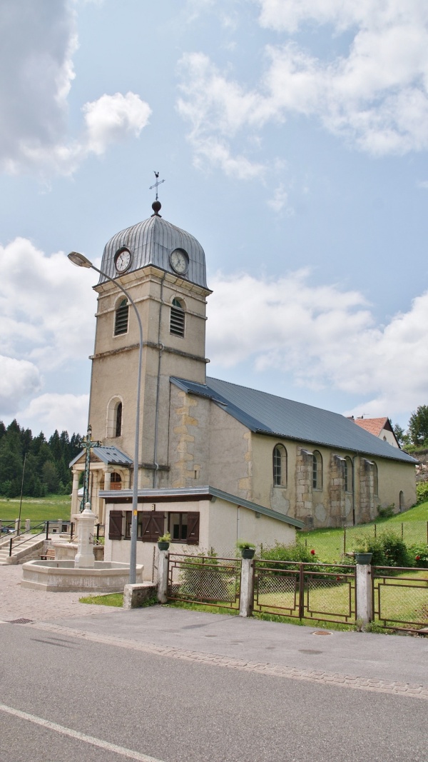 Photo La Pesse - église Saint Oyant