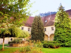 Photo paysage et monuments, Poligny - Poligny.Jura-Hôpital.