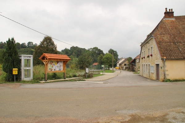 Photo Pont-d'Héry - le village