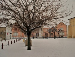 Photo paysage et monuments, Tavaux - Tavaux:le village.