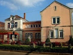 Photo paysage et monuments, Tavaux - ecole joliot-curie.