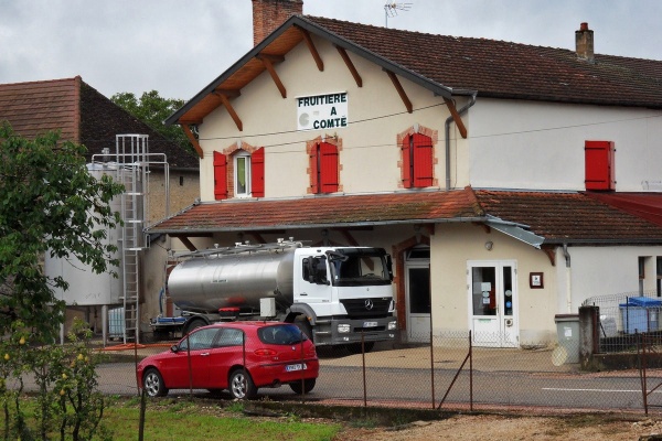 Photo Tourmont - Fruitière de Tourmont.Jura