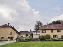 Photo paysage et monuments, Vers-en-Montagne - le Village