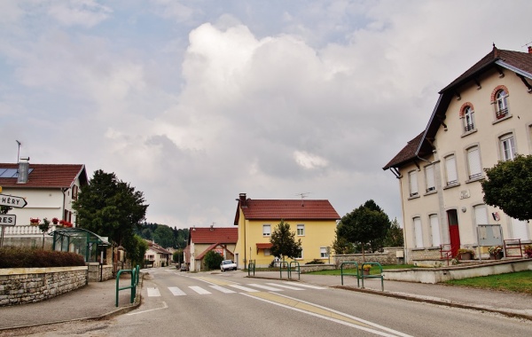 Photo Vers-en-Montagne - le Village