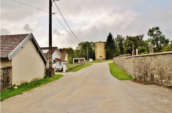 Photo Vers-en-Montagne - le Village