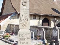 Photo paysage et monuments, Villeneuve-d'Aval - le monument aux morts