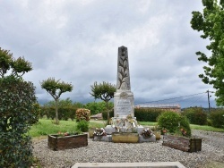 Photo paysage et monuments, Baigts - le monument aux morts