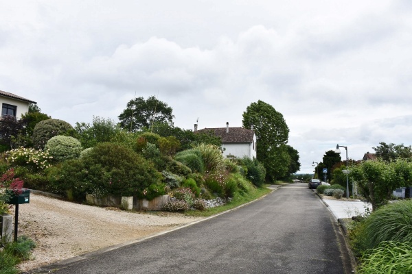 Photo Bergouey - la commune