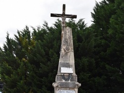 Photo paysage et monuments, Cagnotte - le monument aux morts