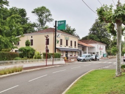 Photo paysage et monuments, Castelnau-Chalosse - la commune