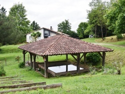 Photo paysage et monuments, Doazit - le lavoir