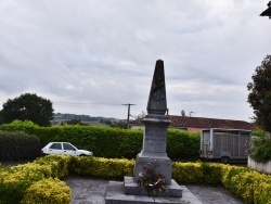 Photo paysage et monuments, Gaujacq - le monument aux morts