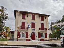 Photo paysage et monuments, Labatut - la mairie