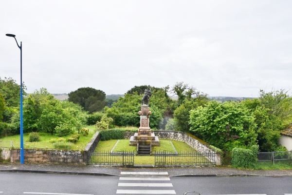 Photo Montaut - le monument aux morts