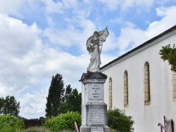 Photo paysage et monuments, Nassiet - le monument aux morts