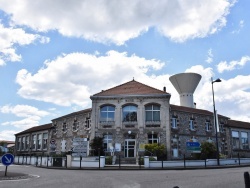 Photo paysage et monuments, Ondres - La Mairie