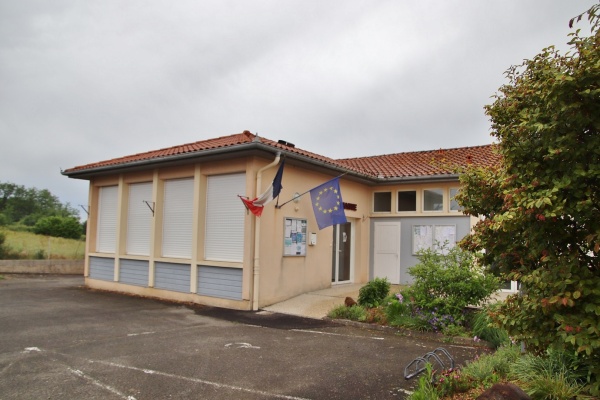 Photo Ozourt - la mairie