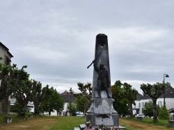 Photo paysage et monuments, Pouillon - le monument aux morts