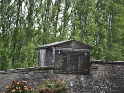 Photo paysage et monuments, Rivière-Saas-et-Gourby - le monument aux morts