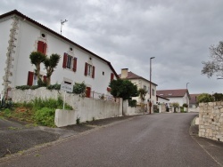 Photo paysage et monuments, Saint-Étienne-d'Orthe - la commune