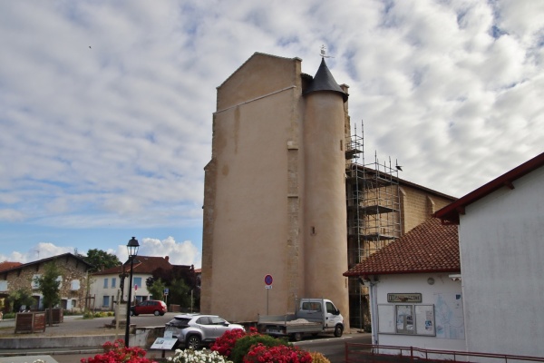 Photo Saubusse - église Saint Jean Baptiste