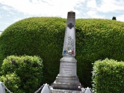 Photo paysage et monuments, Françay - le Monument Aux Morts