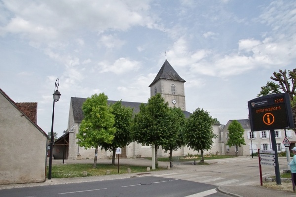 Photo Huisseau-sur-Cosson - église Saint Etienne