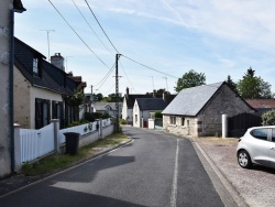 Photo paysage et monuments, Monthou-sur-Bièvre - le Village
