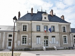Photo paysage et monuments, Montlivault - La Mairie