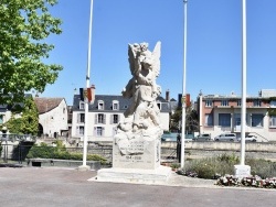 Photo paysage et monuments, Romorantin-Lanthenay - le Monument Aux Morts