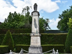 Photo paysage et monuments, Saint-Lubin-en-Vergonnois - le Monument Aux Morts