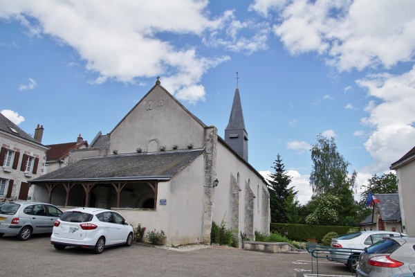 Photo Saint-Lubin-en-Vergonnois - église Saint lubin