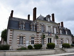 Photo paysage et monuments, Soings-en-Sologne - La Mairie