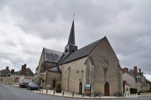 Photo Soings-en-Sologne - église Saint Jean Baptiste