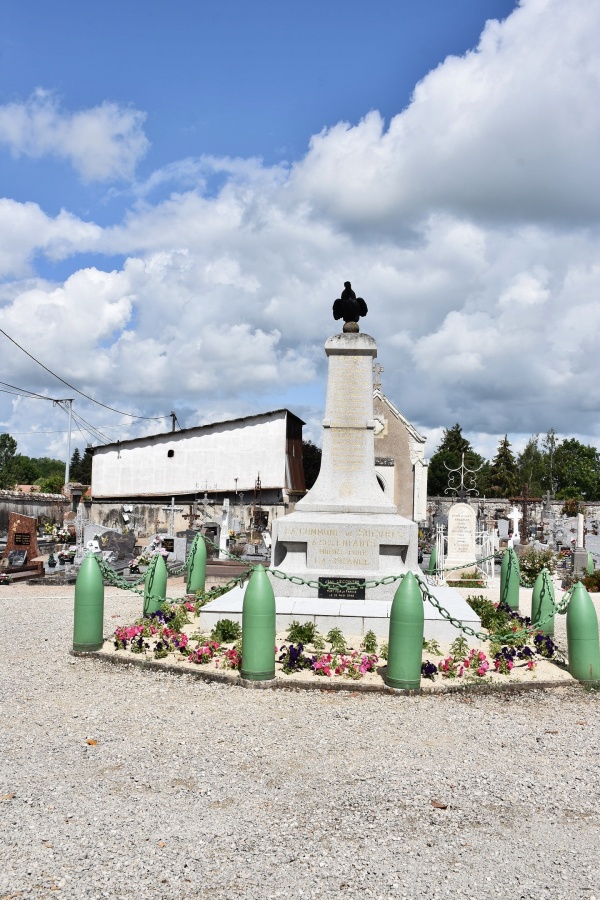 Photo Suèvres - le Monument Aux Morts