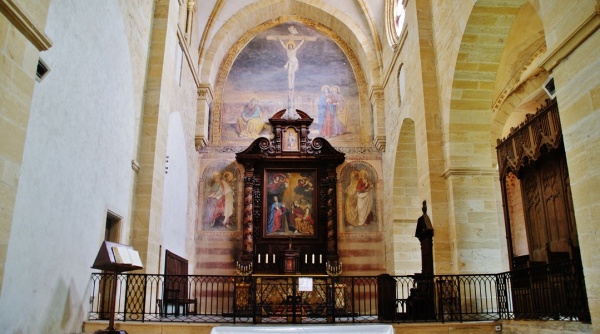 Photo La Bénisson-Dieu - Interieure de L'église